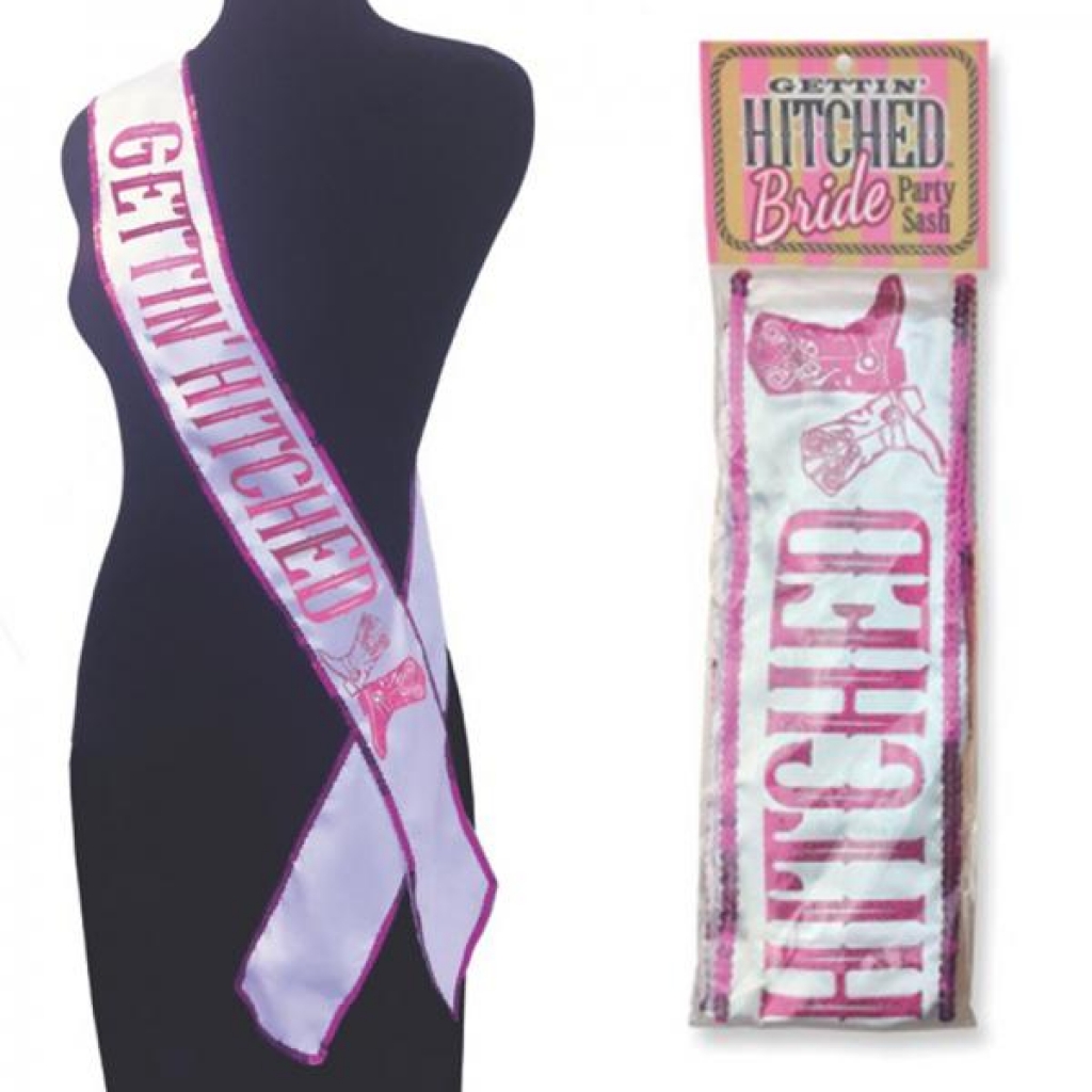 Gettin Hitched Bride Party Sash - Party Wear